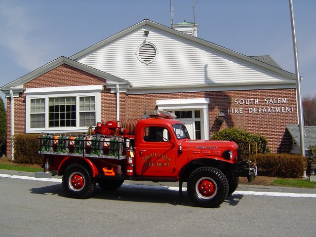 Mini Attack 20. 1967 Dodge PowerWagon.